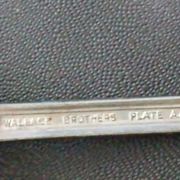 Set silverplated flatware silverware 5 long tea spoons Wallace Brothers - Picture 5 of 6